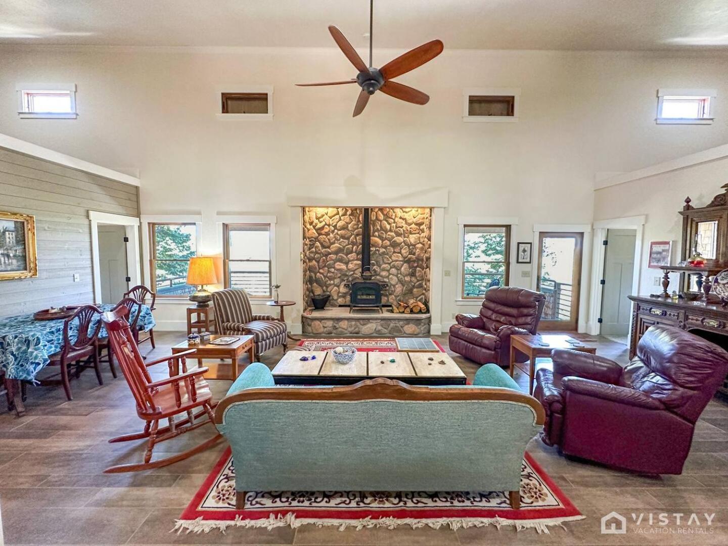 Summit Pines Hideaway - Amazing Mountain Views! Villa Duck Creek Village Exterior photo