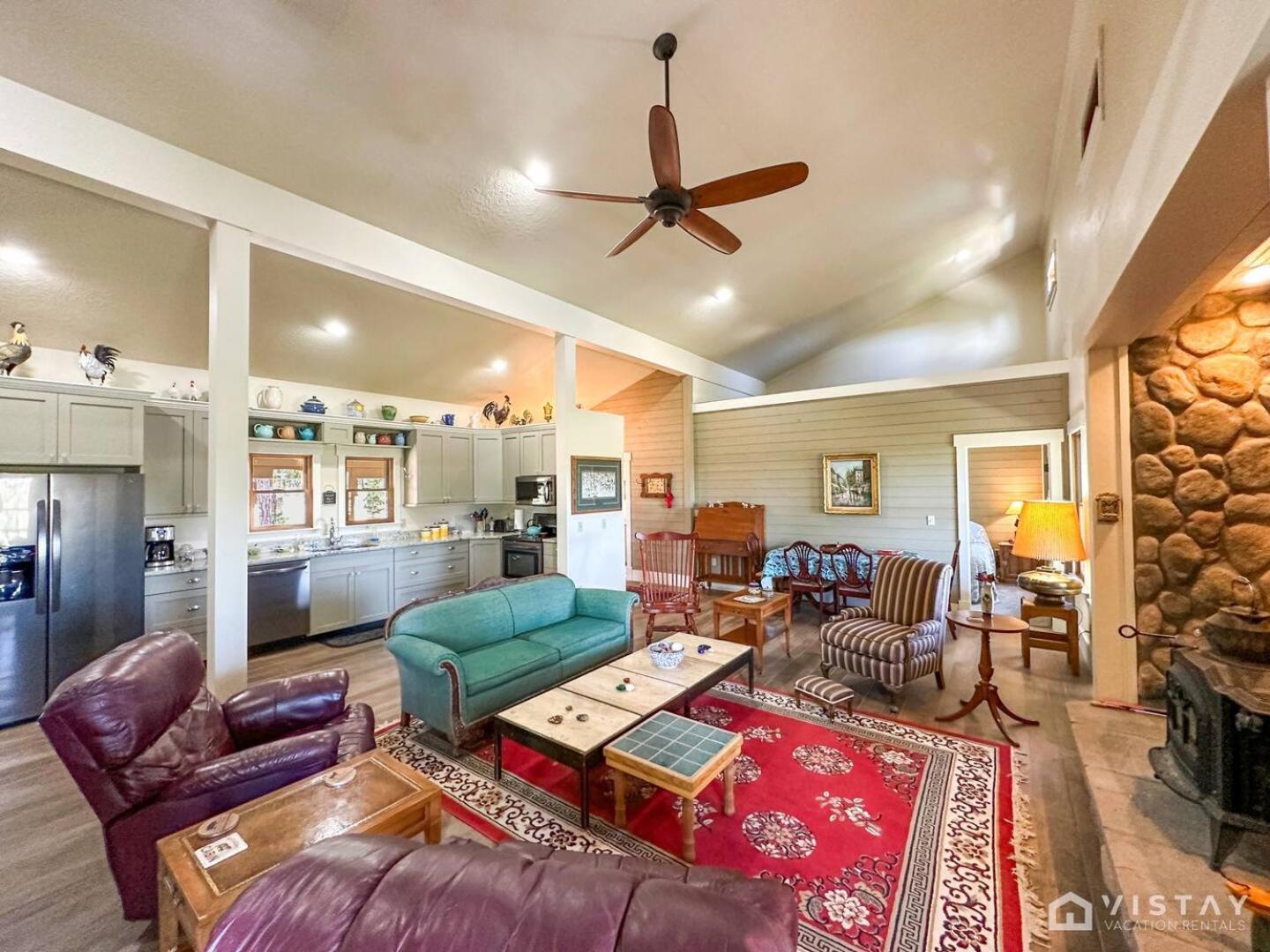 Summit Pines Hideaway - Amazing Mountain Views! Villa Duck Creek Village Exterior photo